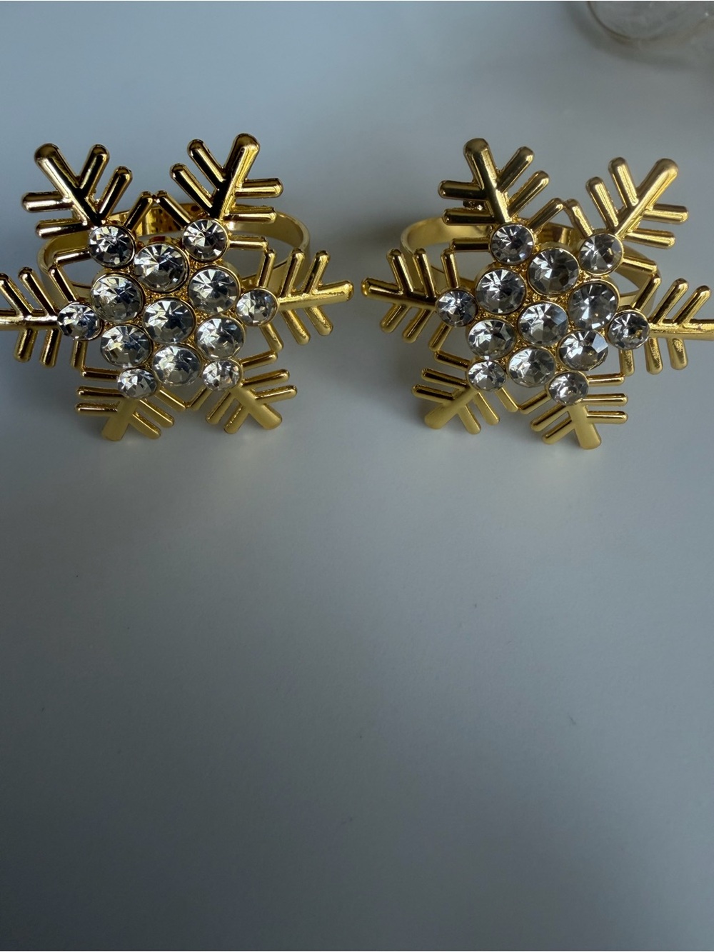 2 Vintage Snowflake Napkin Holders